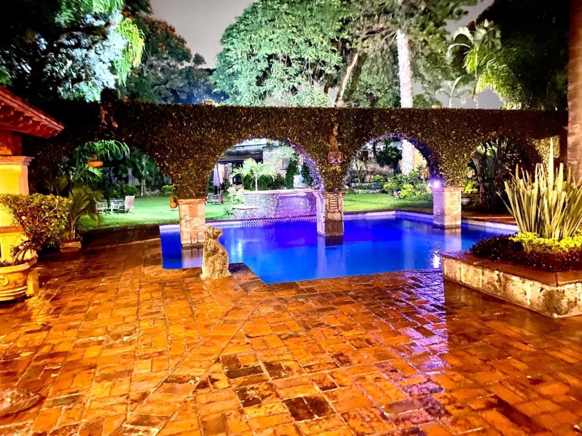La Joyita Cuernavaca (Adults Only) Hotel Bagian luar foto