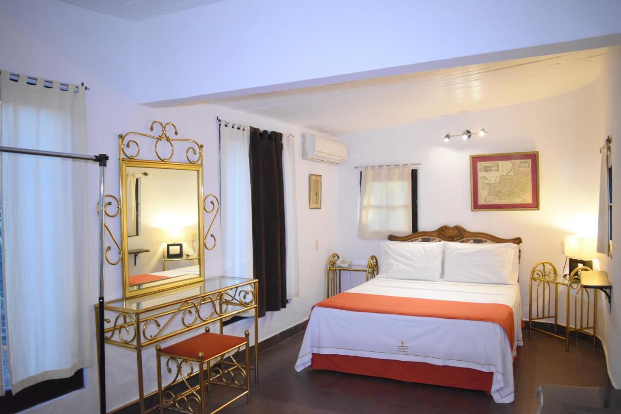 La Joyita Cuernavaca (Adults Only) Hotel Bagian luar foto