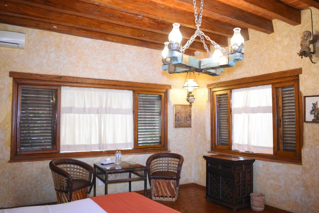 La Joyita Cuernavaca (Adults Only) Hotel Bagian luar foto